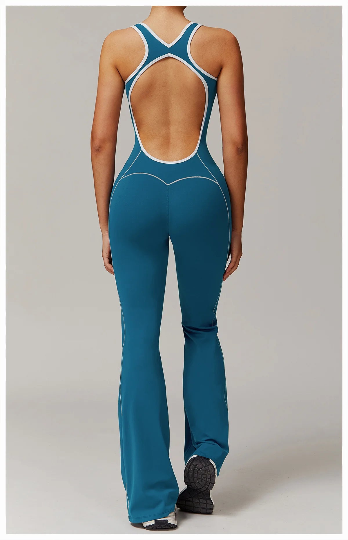 DEFINE  JUMPSUIT