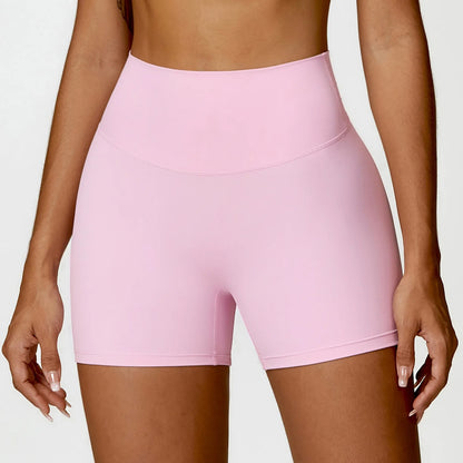 FORM  SCRUNCH SHORTS